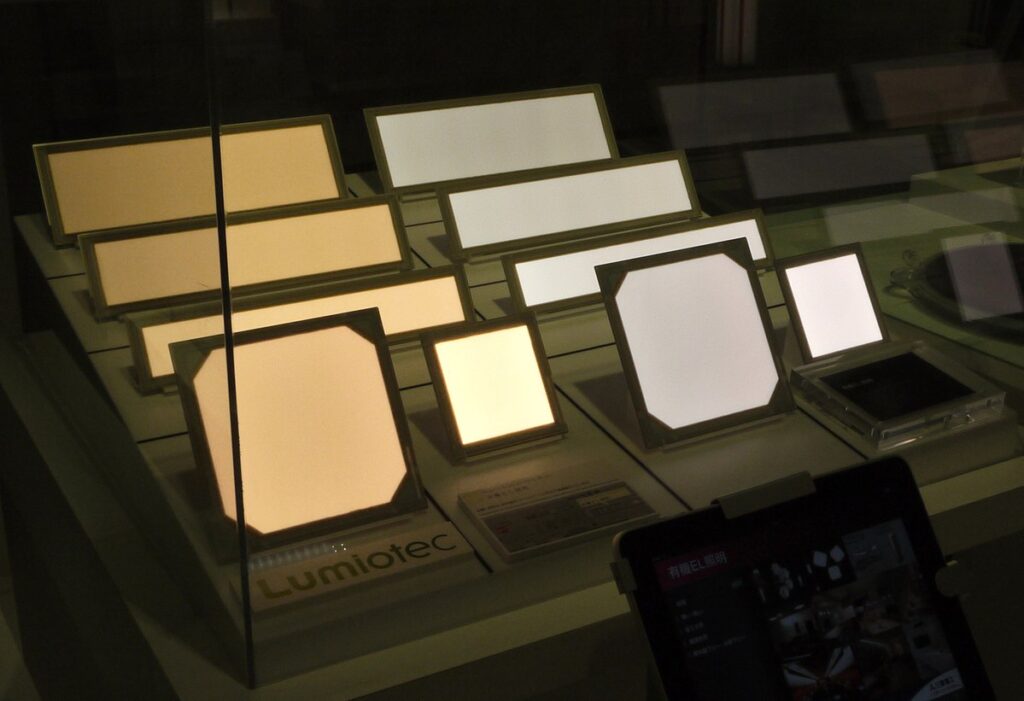 OLED board produces 20% all the more light because of new electrode design