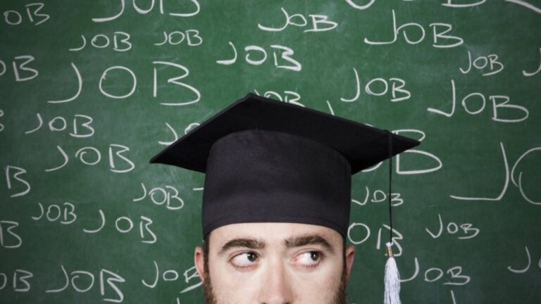 Top 3 Rewarding Careers For Graduates Who Want to Make a Difference