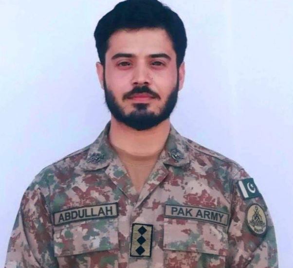 Abdullah Zafar Captain with the Pakistan Army Wiki ,Bio, Profile, Unknown Facts and Family Details revealed