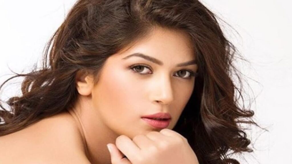 Bandgi Kalra Indian model Wiki ,Bio, Profile, Unknown Facts and Family Details revealed