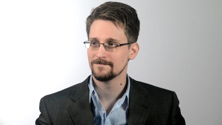 Edward Snowden Net Worth 2020 – World’s Most Popular Whistleblowe